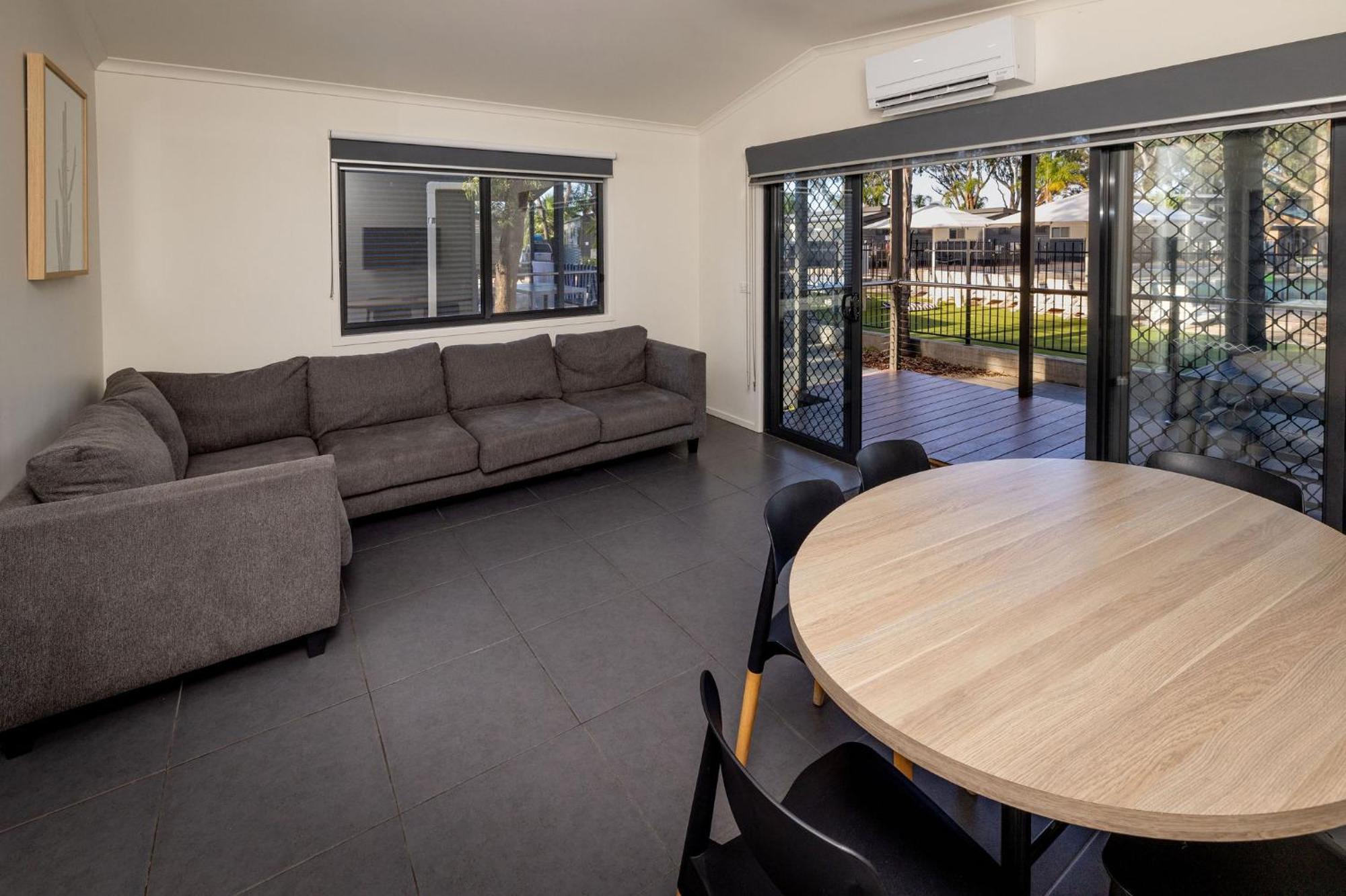 Big4 Renmark Riverfront Holiday Park Exterior foto